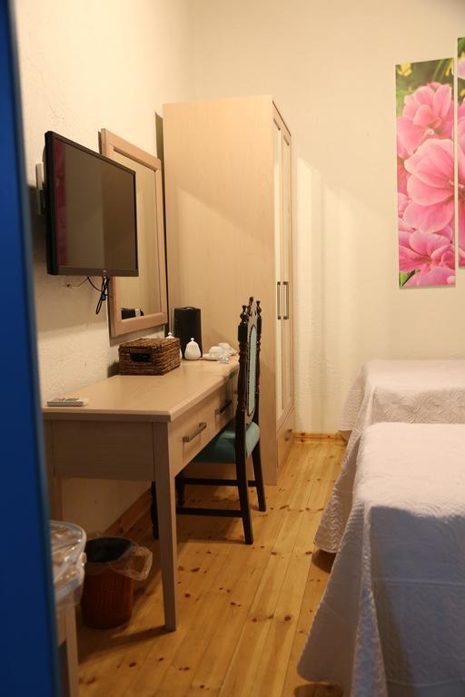 Cypriot Swallow Boutique Hotel Nicosia Bilik gambar